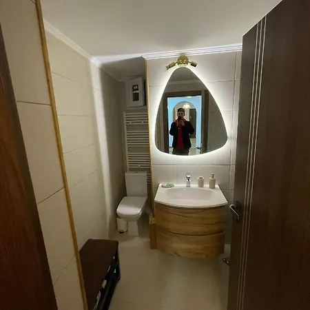 Downtown 2-bedroom Apartment Alba Iulia
