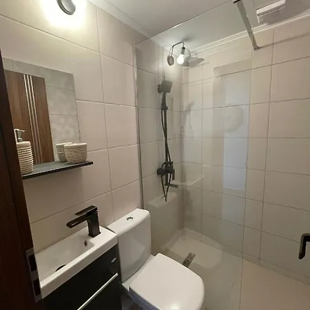Downtown 2-bedroom