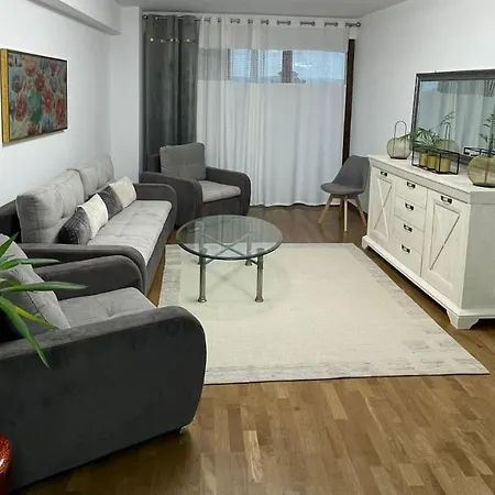 Downtown 2-bedroom Alba Iulia